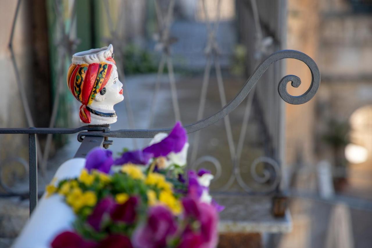 Casa Vacanza Da Dina Modica Kültér fotó
