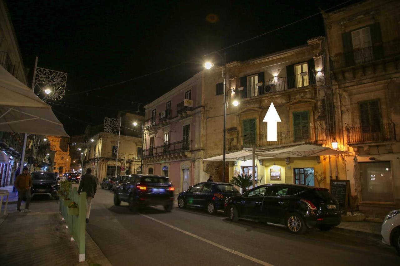 Casa Vacanza Da Dina Modica Kültér fotó